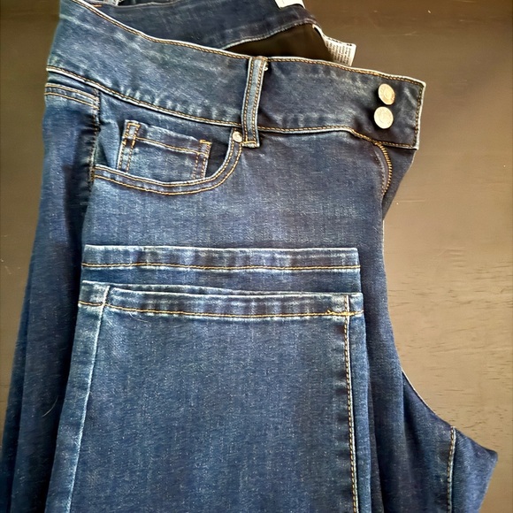 Lane Bryant Like Magic Tight Tummy High Rise Jeans - Picture 4 of 4